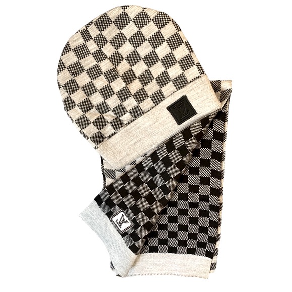 🆕 LV Unisex Néo Petit Damier Beanie + Scarf 🧣Set..🖤 - Picture 7 of 8